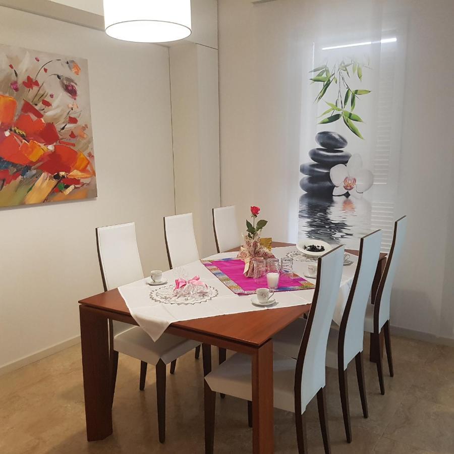 ספליט Adela Apartments 3 Morska Vila מראה חיצוני תמונה