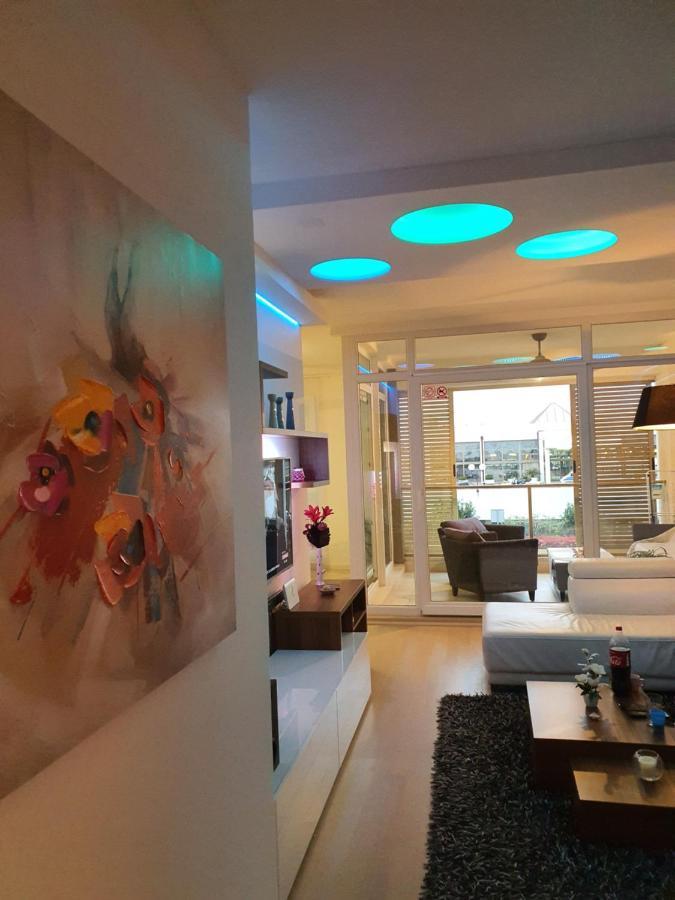 ספליט Adela Apartments 3 Morska Vila מראה חיצוני תמונה
